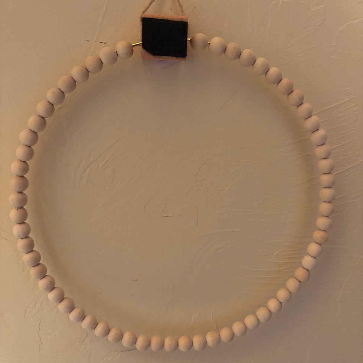 Bead Wreath with Optional Inserts